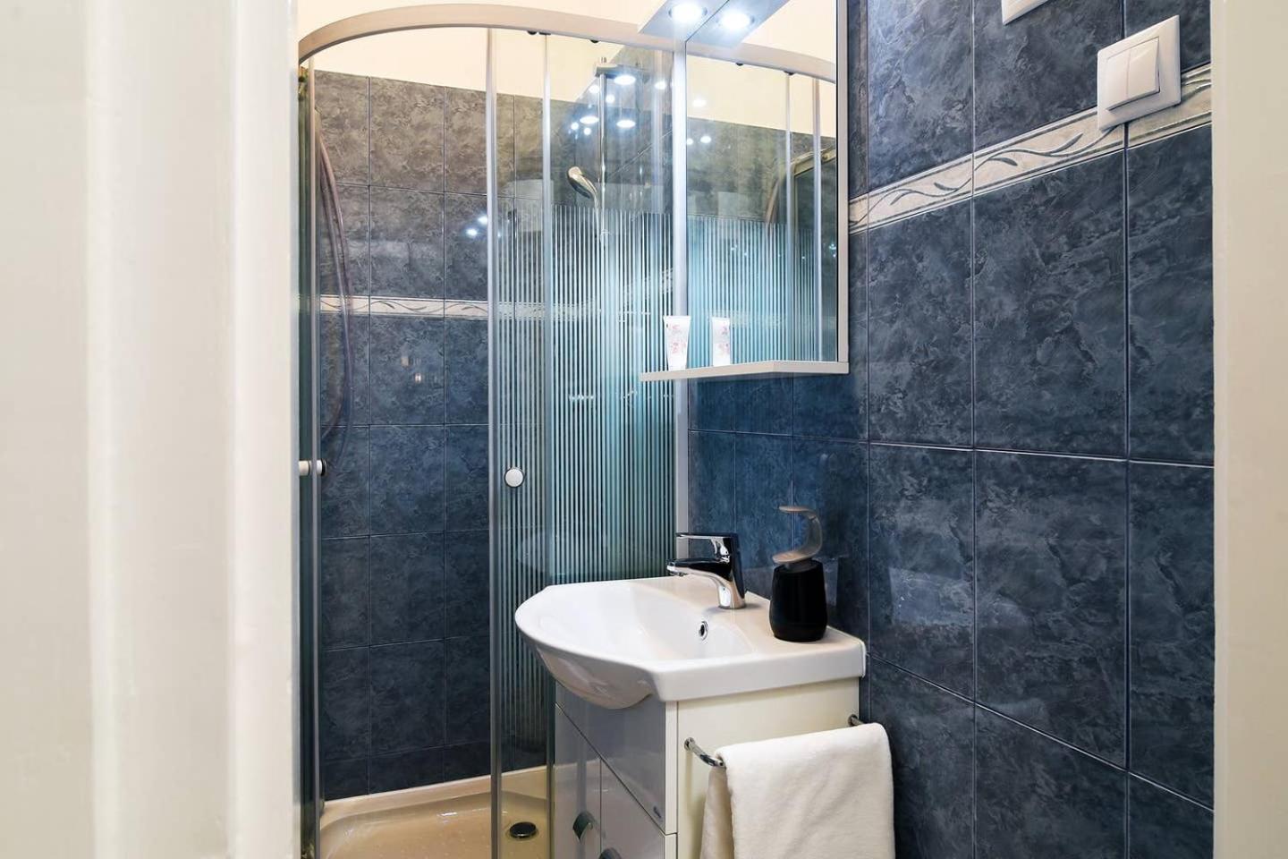 Very Central Apartment Close To Basilica 부다페스트 외부 사진